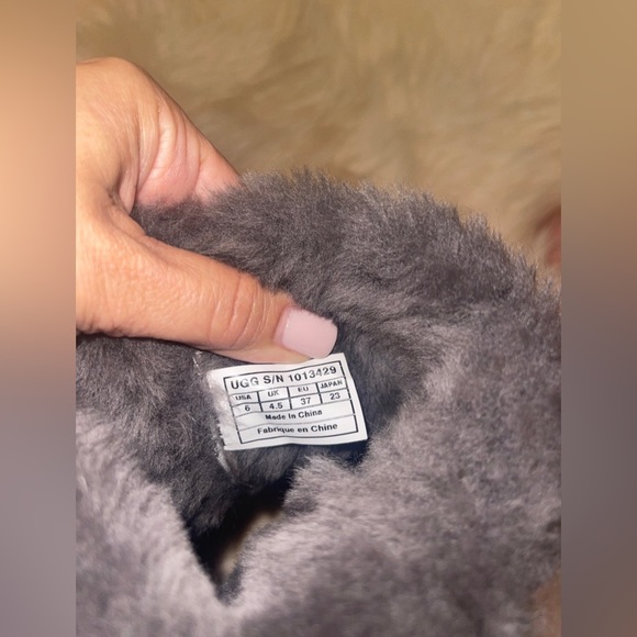 UGG AIME - Picture 6 of 6